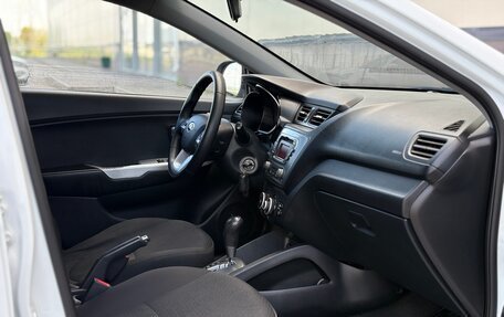 KIA Rio III рестайлинг, 2013 год, 758 000 рублей, 13 фотография