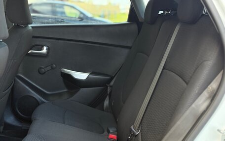 KIA Rio III рестайлинг, 2013 год, 758 000 рублей, 24 фотография