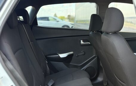 KIA Rio III рестайлинг, 2013 год, 758 000 рублей, 23 фотография