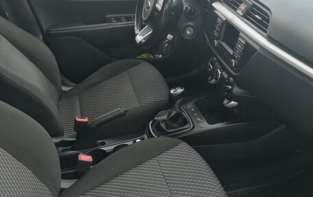 KIA Rio IV, 2019 год, 1 459 000 рублей, 6 фотография