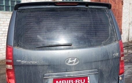 Hyundai Grand Starex Grand Starex I рестайлинг 2, 2011 год, 1 055 000 рублей, 5 фотография