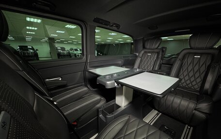 Mercedes-Benz V-Класс, 2024 год, 14 500 000 рублей, 15 фотография