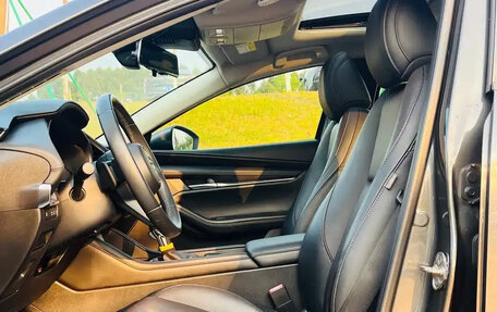 Mazda 3, 2021 год, 1 569 000 рублей, 11 фотография