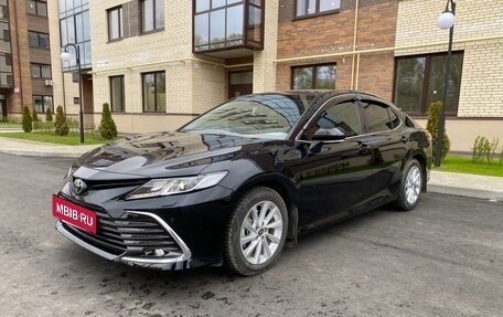 Toyota Camry, 2023 год, 4 750 000 рублей, 2 фотография