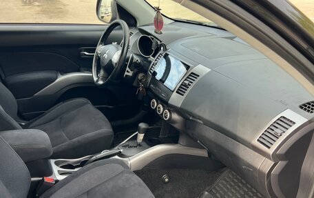 Mitsubishi Outlander III рестайлинг 3, 2008 год, 1 270 000 рублей, 7 фотография