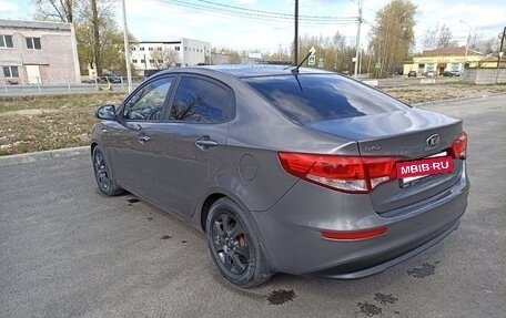KIA Rio III рестайлинг, 2015 год, 895 000 рублей, 7 фотография