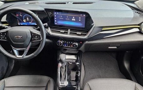 Chevrolet Trax, 2023 год, 1 970 000 рублей, 7 фотография