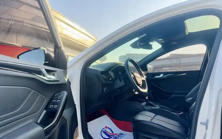 Ford Focus IV, 2022 год, 1 815 855 рублей, 6 фотография