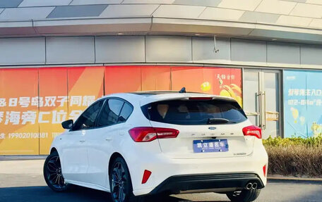 Ford Focus IV, 2022 год, 1 815 855 рублей, 4 фотография