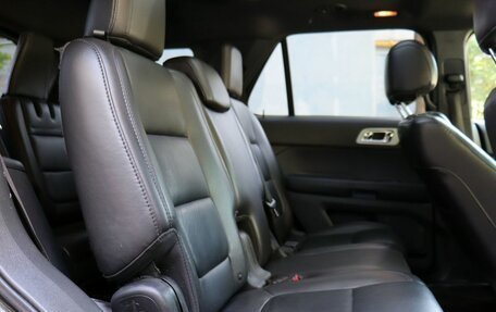 Ford Explorer VI, 2013 год, 1 949 000 рублей, 11 фотография