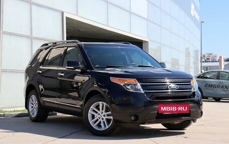 Ford Explorer VI, 2013 год, 1 949 000 рублей, 3 фотография