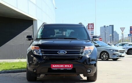 Ford Explorer VI, 2013 год, 1 949 000 рублей, 2 фотография