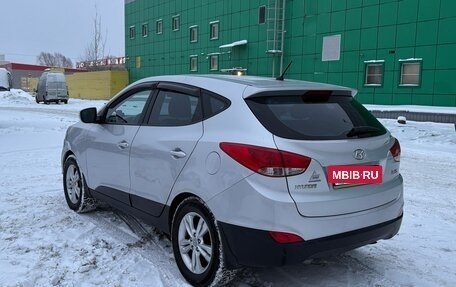 Hyundai ix35 I рестайлинг, 2011 год, 903 000 рублей, 7 фотография