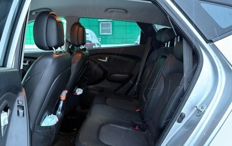Hyundai ix35 I рестайлинг, 2011 год, 903 000 рублей, 17 фотография