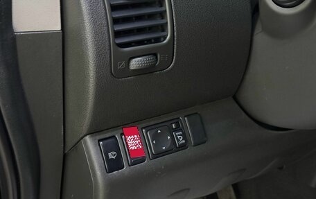Nissan Pathfinder, 2011 год, 1 249 000 рублей, 23 фотография