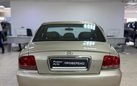 Hyundai Sonata IV рестайлинг, 2005 год, 495 000 рублей, 5 фотография