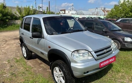 Chevrolet Niva I рестайлинг, 2006 год, 300 000 рублей, 3 фотография