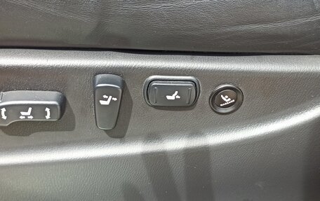 Infiniti QX56, 2011 год, 2 460 000 рублей, 11 фотография