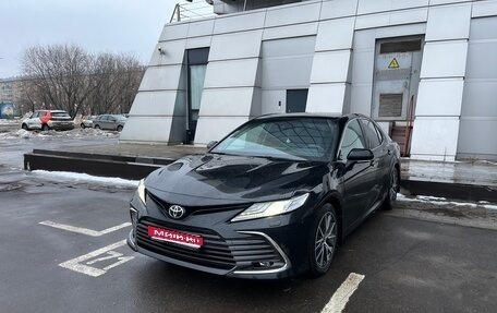Toyota Camry, 2021 год, 4 100 000 рублей, 1 фотография