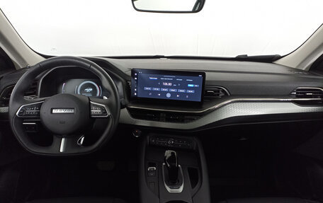 Haval F7x I, 2023 год, 2 230 000 рублей, 14 фотография