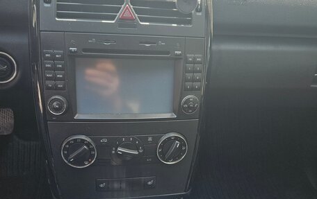 Mercedes-Benz A-Класс, 2011 год, 780 000 рублей, 8 фотография