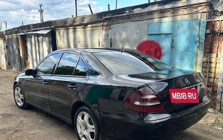 Mercedes-Benz E-Класс, 2004 год, 780 000 рублей, 12 фотография
