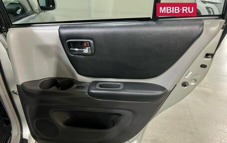 Toyota Highlander III, 2003 год, 950 000 рублей, 30 фотография