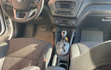 KIA Rio III рестайлинг, 2014 год, 900 000 рублей, 13 фотография