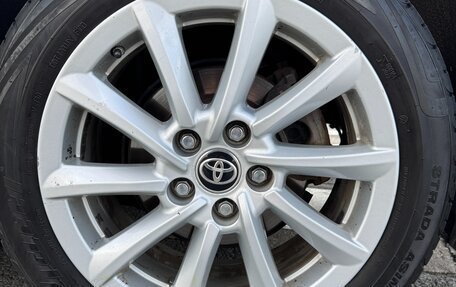 Toyota Camry, 2019 год, 2 400 000 рублей, 8 фотография