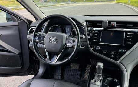 Toyota Camry, 2019 год, 2 400 000 рублей, 35 фотография