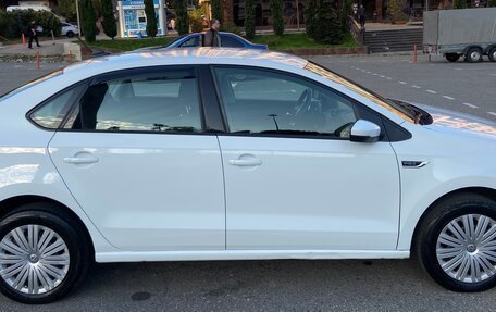 Volkswagen Polo VI (EU Market), 2018 год, 1 100 000 рублей, 2 фотография