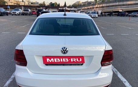 Volkswagen Polo VI (EU Market), 2018 год, 1 100 000 рублей, 3 фотография