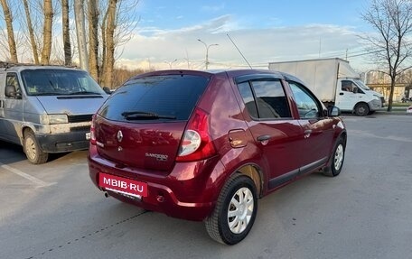 Renault Sandero I, 2012 год, 559 000 рублей, 2 фотография