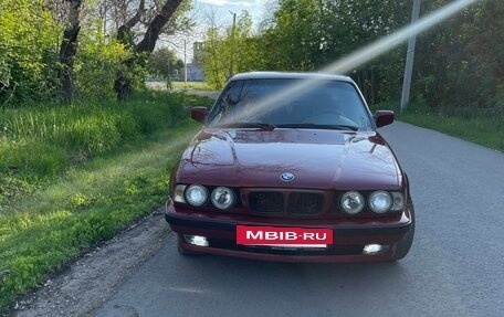 BMW 5 серия, 1994 год, 370 000 рублей, 2 фотография