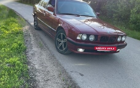 BMW 5 серия, 1994 год, 370 000 рублей, 3 фотография