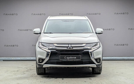Mitsubishi Outlander III рестайлинг 3, 2018 год, 2 279 000 рублей, 3 фотография