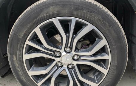Mitsubishi Outlander III рестайлинг 3, 2018 год, 2 279 000 рублей, 9 фотография