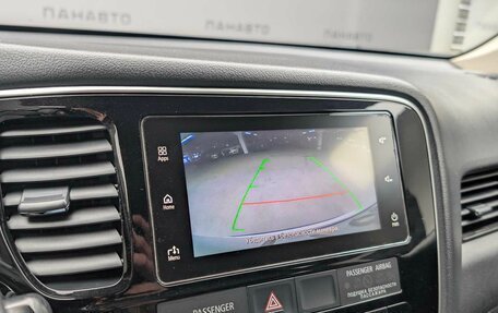 Mitsubishi Outlander III рестайлинг 3, 2018 год, 2 279 000 рублей, 17 фотография