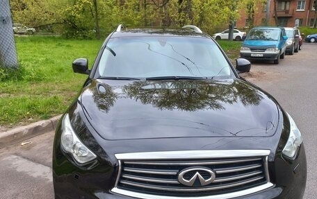 Infiniti FX II, 2012 год, 1 600 000 рублей, 2 фотография