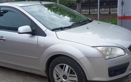 Ford Focus II рестайлинг, 2005 год, 440 000 рублей, 2 фотография