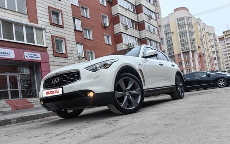 Infiniti FX II, 2009 год, 1 780 000 рублей, 4 фотография