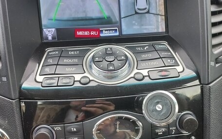 Infiniti FX II, 2012 год, 1 600 000 рублей, 16 фотография
