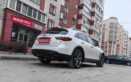 Infiniti FX II, 2009 год, 1 780 000 рублей, 27 фотография