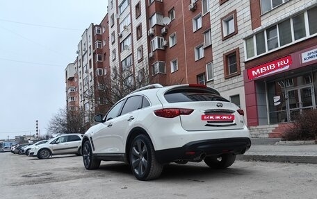 Infiniti FX II, 2009 год, 1 780 000 рублей, 21 фотография