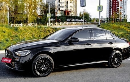 Mercedes-Benz E-Класс, 2021 год, 6 400 000 рублей, 3 фотография