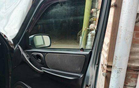 Chevrolet Niva I рестайлинг, 2013 год, 360 000 рублей, 4 фотография