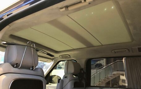 Land Rover Range Rover IV рестайлинг, 2015 год, 6 000 000 рублей, 14 фотография