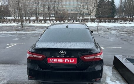 Toyota Camry, 2021 год, 4 100 000 рублей, 8 фотография