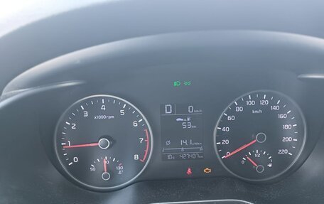 KIA Rio IV, 2018 год, 1 050 000 рублей, 2 фотография