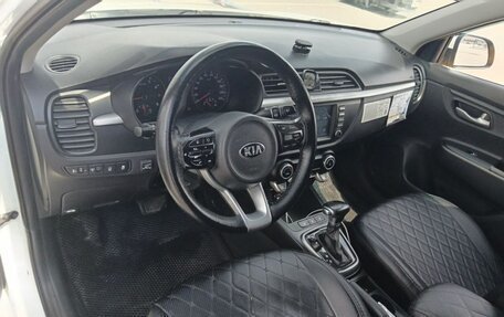 KIA Rio IV, 2018 год, 1 050 000 рублей, 5 фотография